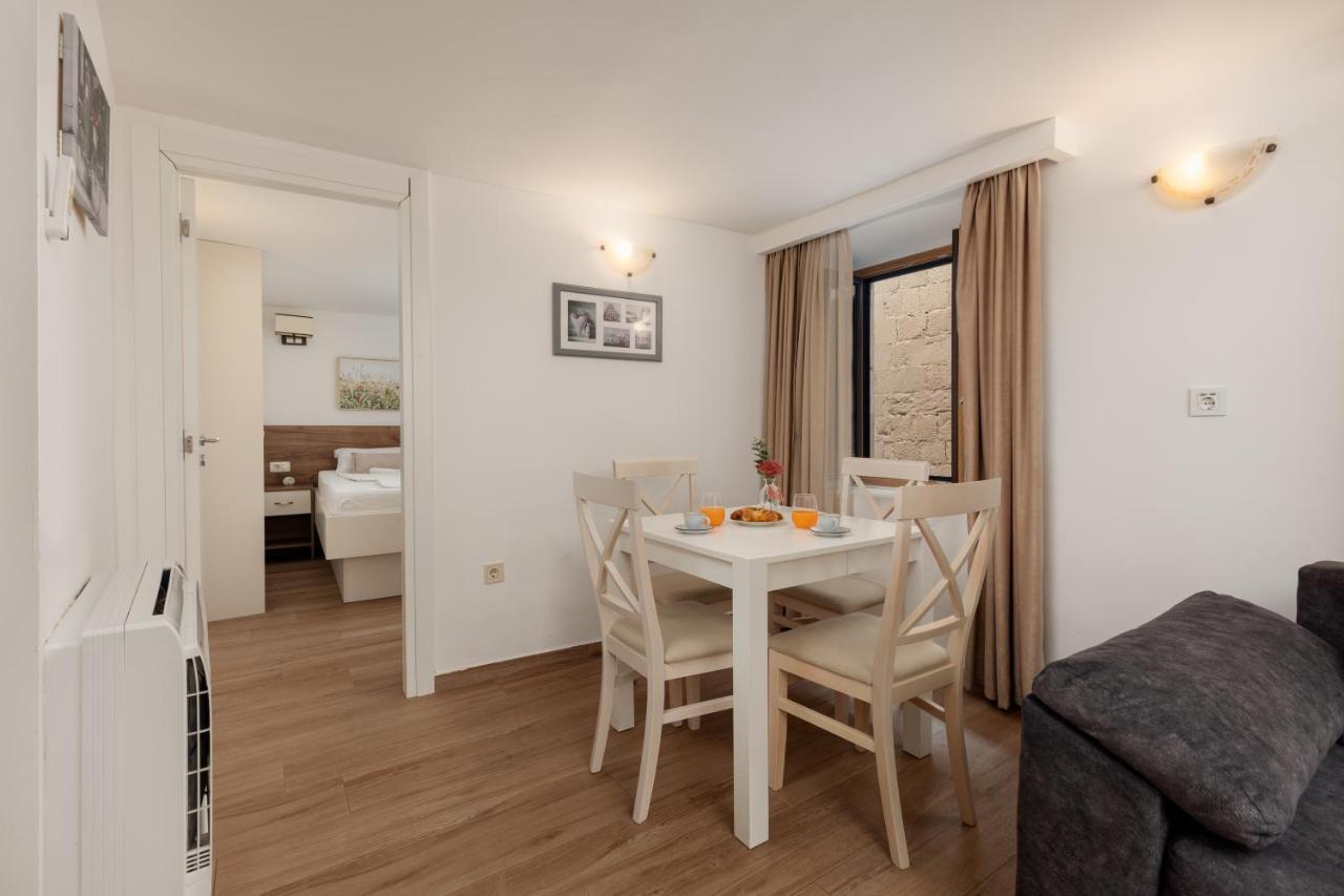 Apartment Amigo Old Town Kotor Kültér fotó